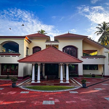 Parvathy Serenity In Varkala Attingal Экстерьер фото